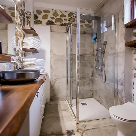 فيلة Alexander Aqua Oasis - Poolside Garden Getaway Evkarpia