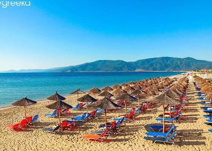 Alexander Aqua Oasis - Poolside Garden Getaway * Evkarpia