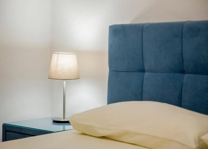 Alexander Aqua Oasis - Poolside Garden Getaway Evkarpia