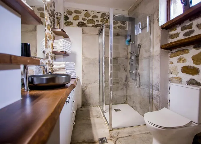 Willa Alexander Aqua Oasis - Poolside Garden Getaway Evkarpia